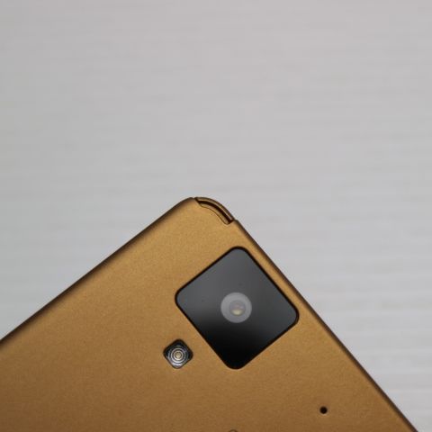 �¿��ݾ��� ���� F-01J arrows NX ���åѡ�  �������