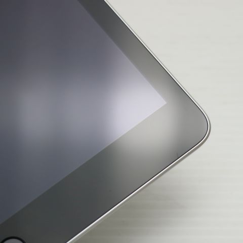 �¿��ݾ� ����Ʊ�� iPad ��9���� Wi-Fi 64GB ����С�