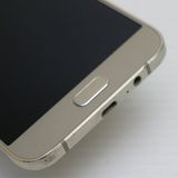 ��� au SCV32 Galaxy A8 �������  �������