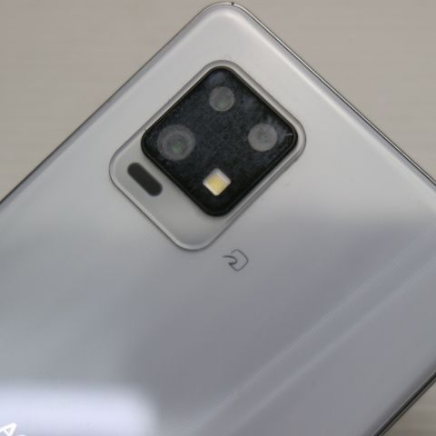 ��� AQUOS zero6 SHG04 �ۥ磻��  SIM���å�����Ѥ�