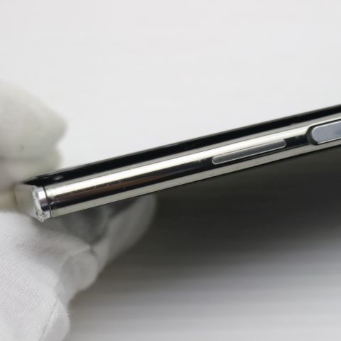 ��� SO-04J Xperia XZ Premium �������� ����� �������