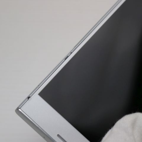 �¿��ݾ� Ķ���� SO-02K Xperia XZ1 Compact ����С� ���� �����