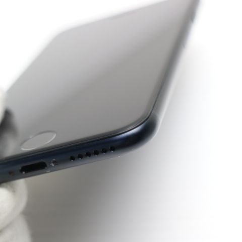 �¿��ݾ� Ķ���� SIM�ե꡼ iPhone SE3 ��3���� 64GB �ߥåɥʥ���
