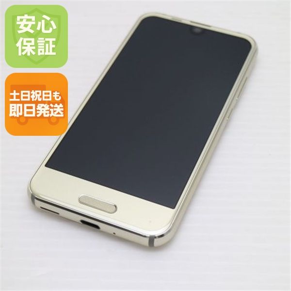�¿��ݾ� Ķ���� 701SH AQUOS R compact �������� ���� �����
