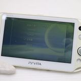 �¿��ݾ��� ������� PCH-2000 PS VITA �ۥ磻��  �������