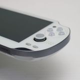 �¿��ݾ��� Ķ���� PCH-1100 PS VITA �ۥ磻��  �������