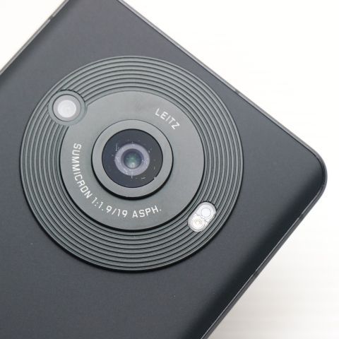 �¿��ݾ� Ķ���� SH-51D AQUOS R8 pro �֥�å�