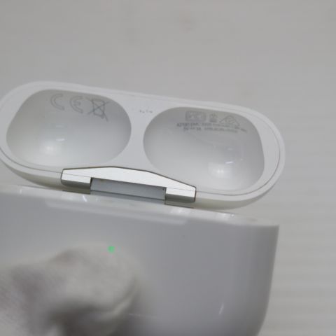 �¿��ݾ� ���� AirPods Pro MagSafe�б�