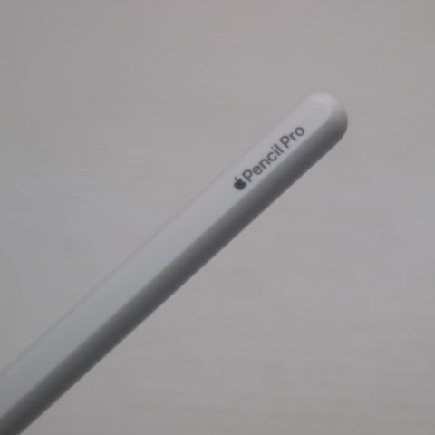 �¿��ݾ� ����Ʊ�� Apple Pencil Pro �ۥ磻��