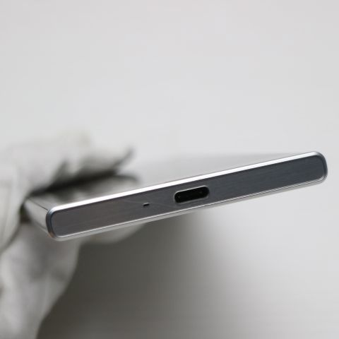 �¿��ݾ��� Ƚ��� Ķ���� 601SO Xperia XZ �ץ����  �������