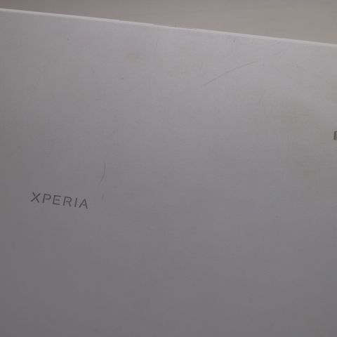 ¿ݾ Ķ SO-05F Xperia Z2 Tablet ۥ磻  