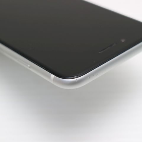 �¿��ݾ� Ķ���� SIM�ե꡼ iPhone SE ��2���� 128GB �ۥ磻�� �����