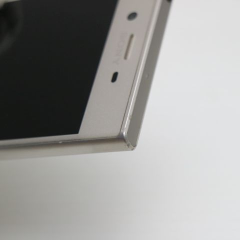 �¿��ݾ��� ���� SO-03J Xperia XZs ����С� ����� �������