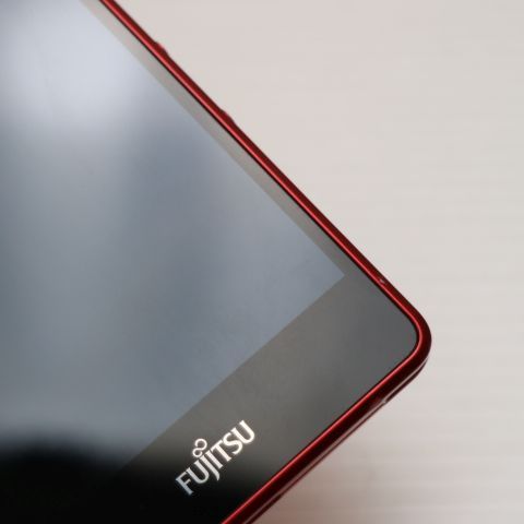 �¿��ݾ� ���� UQmobile arrows M04 PREMIUM ��å�