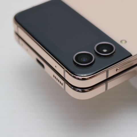 �¿��ݾ� Ķ���� Galaxy Z Flip4 SC-54C �ԥ󥯥������