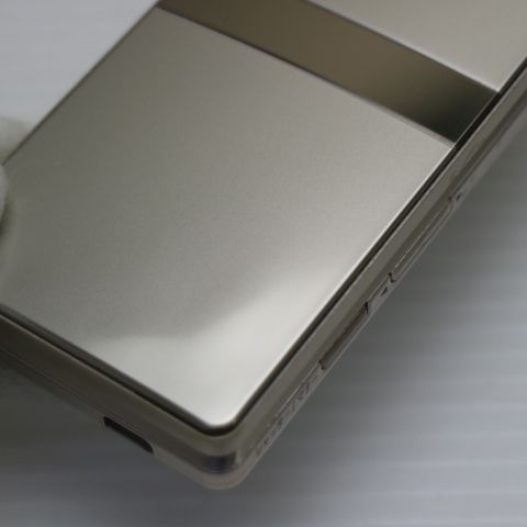 �¿��ݾ��� ���� au SHF33 AQUOS K �������  �������