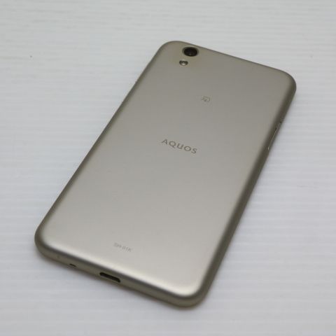 �¿��ݾ� Ķ���� SH-01K AQUOS sense ������� ���� �����