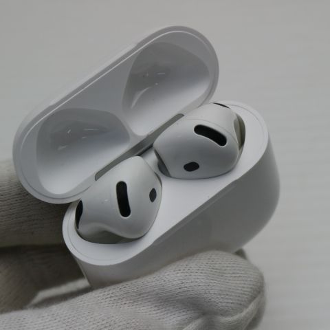安心保証 美品 AirPods 4(アクティブノイズキャンセリング非搭載)