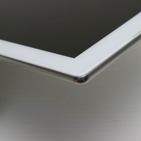 ¿ݾ Ʊ au SOT31 Xperia Z4 Tablet ۥ磻  