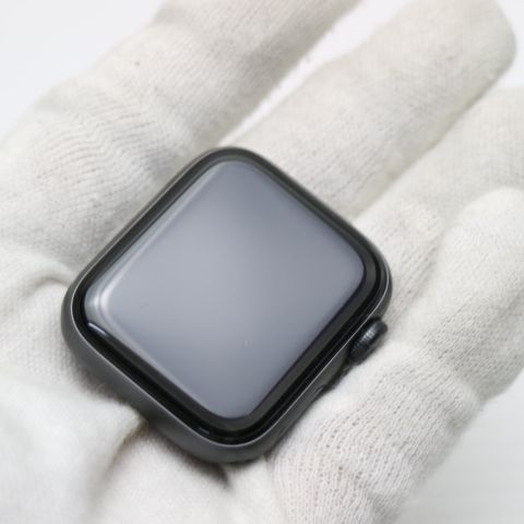 ムスビー｜超美品 Apple Watch SE GPS 40mm スペースグレイ 即日発送  
