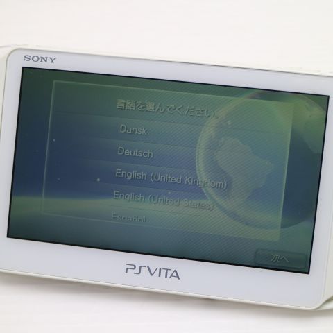 �¿��ݾ��� ���� PCH-2000 PS VITA �ۥ磻��  �������
