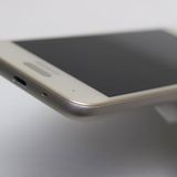 �¿��ݾ� Ķ���� SH-01K AQUOS sense ������� ���� �����
