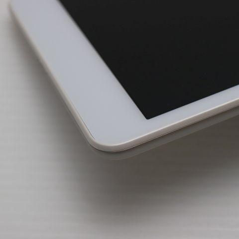 安心保証 超美品 KYT32 Qua tab QZ8 オフホワイト 本体 白ロム