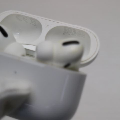 �¿��ݾ� ������� AirPods Pro  �ۥ磻��