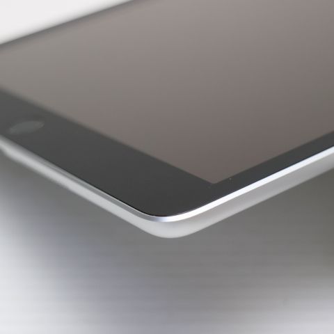 ムスビー｜安心保証 超美品 iPad 第9世代 Wi-Fi 64GB シルバー【iPad 