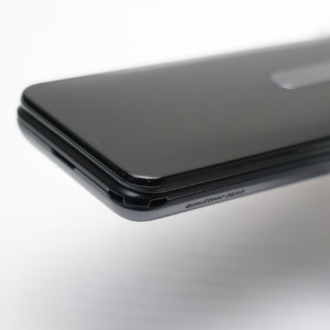 �¿��ݾ��� Ķ���� au KYF31 GRATINA 4G �֥�å�  �������