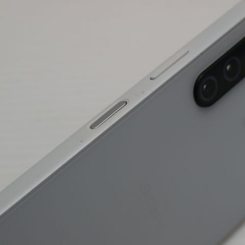安心保証 超美品 SOG11 Xperia 10 V ホワイト