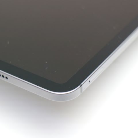 ����Ʊ�� SIM�ե꡼ iPad Pro 11����� ��3���� Wi-Fi+����顼  256GB
