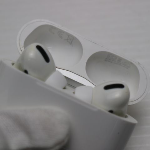 �¿��ݾ� ���� AirPods Pro  �ۥ磻��