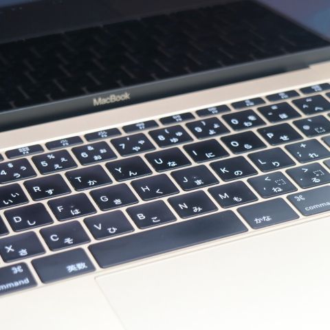 ���� MacBook 2017 12����� ��7���� Core m3 8GB 256GB
