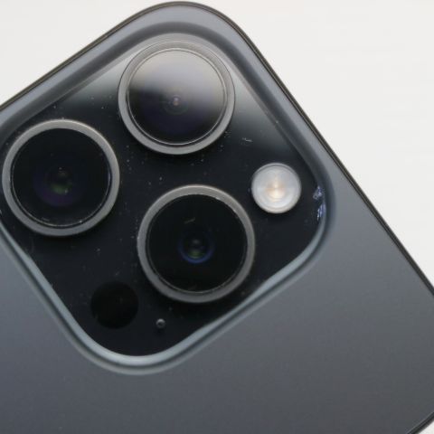 �¿��ݾ� Ķ���� SIM�ե꡼ iPhone15 Pro 128GB �֥�å������˥���