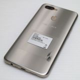 �¿��ݾ� Ķ���� OPPO AX7 ������� ���� �����