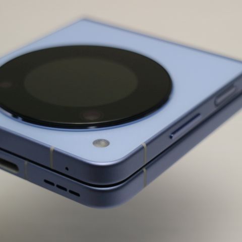 �¿��ݾ� ����Ʊ�� SIM�ե꡼ Libero Flip �֥롼