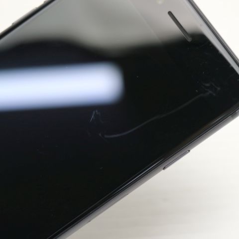 �¿��ݾ��� ���� SIM�ե꡼ iPhone8 64GB ���ڡ������쥤 �֥�å�  �������