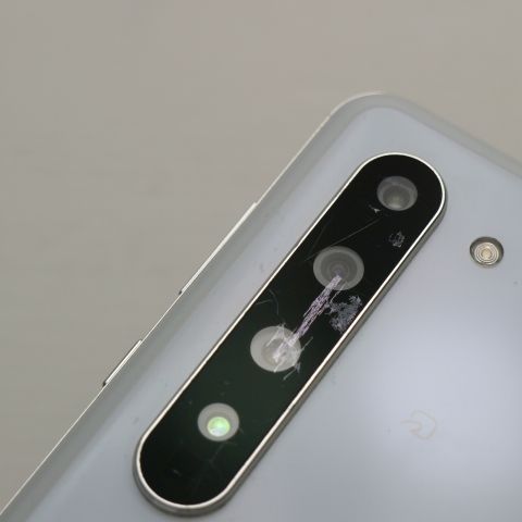 ¿ݾ  SH-51A AQUOS R5G ۥ磻 