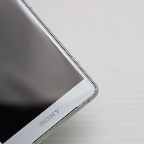 �¿��ݾ� Ķ���� SO-05K Xperia XZ2 Compact �ۥ磻�� ���� �����