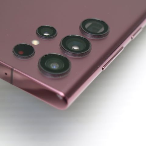 �¿��ݾ� Ķ���� Galaxy S22 Ultra SCG14 �С�����ǥ�