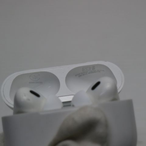�¿��ݾ� ���� AirPods Pro ��2���� lightning��ǥ� �ۥ磻��