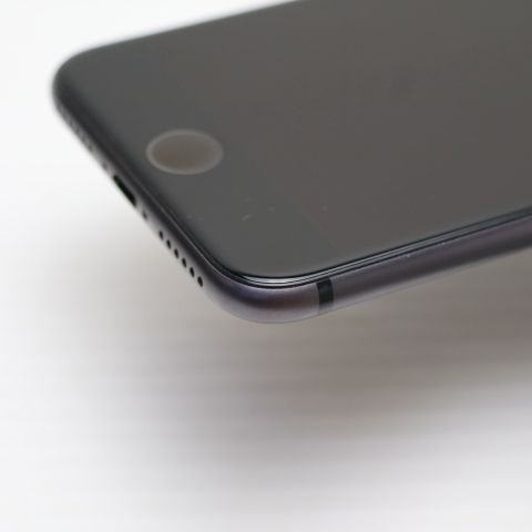 �¿��ݾ��� Ķ���� SIM�ե꡼ iPhone8 256GB ���ڡ������쥤 �֥�å�  �������