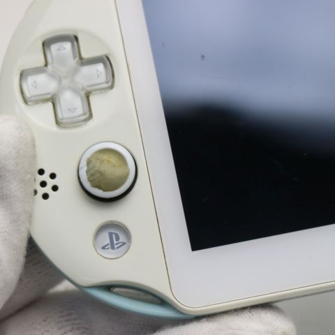 �¿��ݾ��� ������� PCH-2000 PS VITA �֥롼/�ۥ磻��  �������