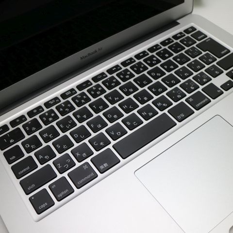 Ķ���� MacBook Air 2015 13����� Core i5 8GB 128GB