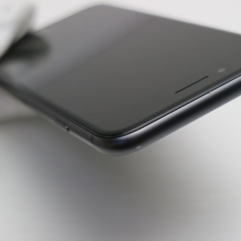 �¿��ݾ��� ���� SIM�ե꡼ iPhone8 64GB ���ڡ������쥤 �֥�å�  �������