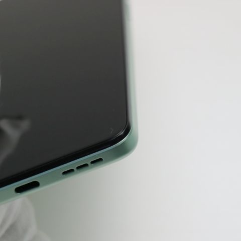 �¿��ݾ� ����Ʊ�� SIM�ե꡼ moto g24 ���������꡼��