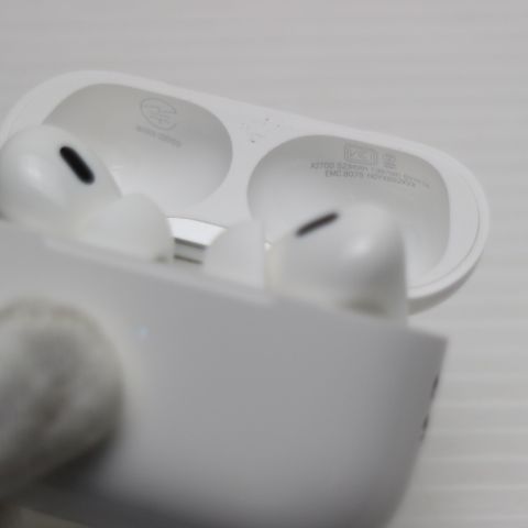 �¿��ݾ� ������� AirPods Pro ��2���� lightning��ǥ� �ۥ磻��