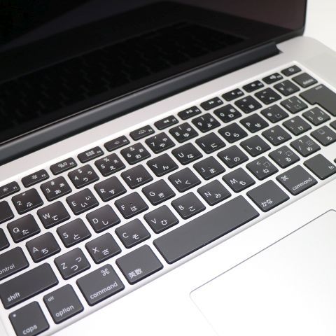 Ķ���� MacBook Pro 2015 15����� Core i7 16GB 256GB