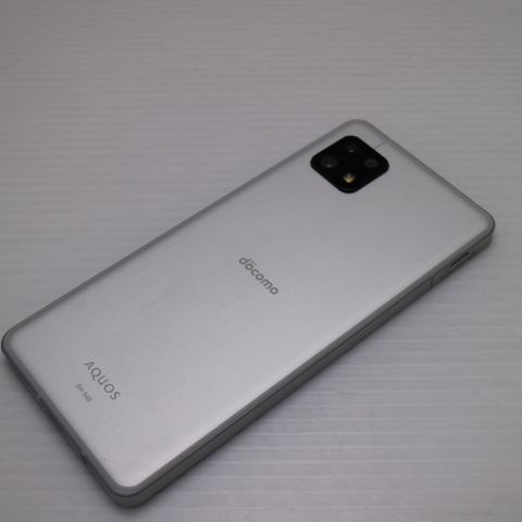 �¿��ݾ� Ķ���� SH-54B AQUOS sense6 ����С� �����